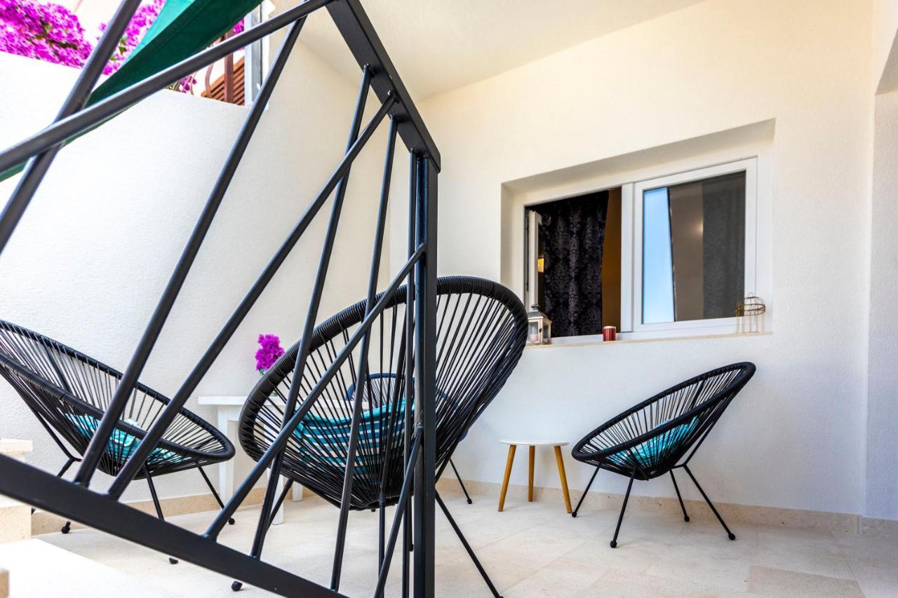 City Apartment Nora, Old Town Located, Free Parking Makarska Eksteriør bilde